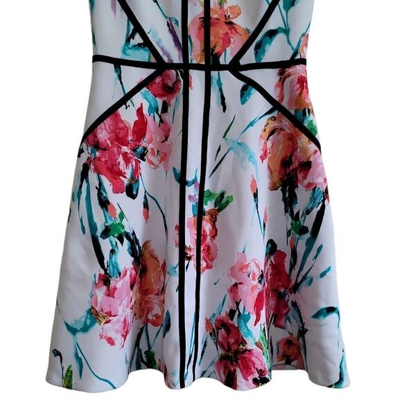 Versona Women's White Floral Sleeveless Dress Sz 4 - Picture 4 of 9